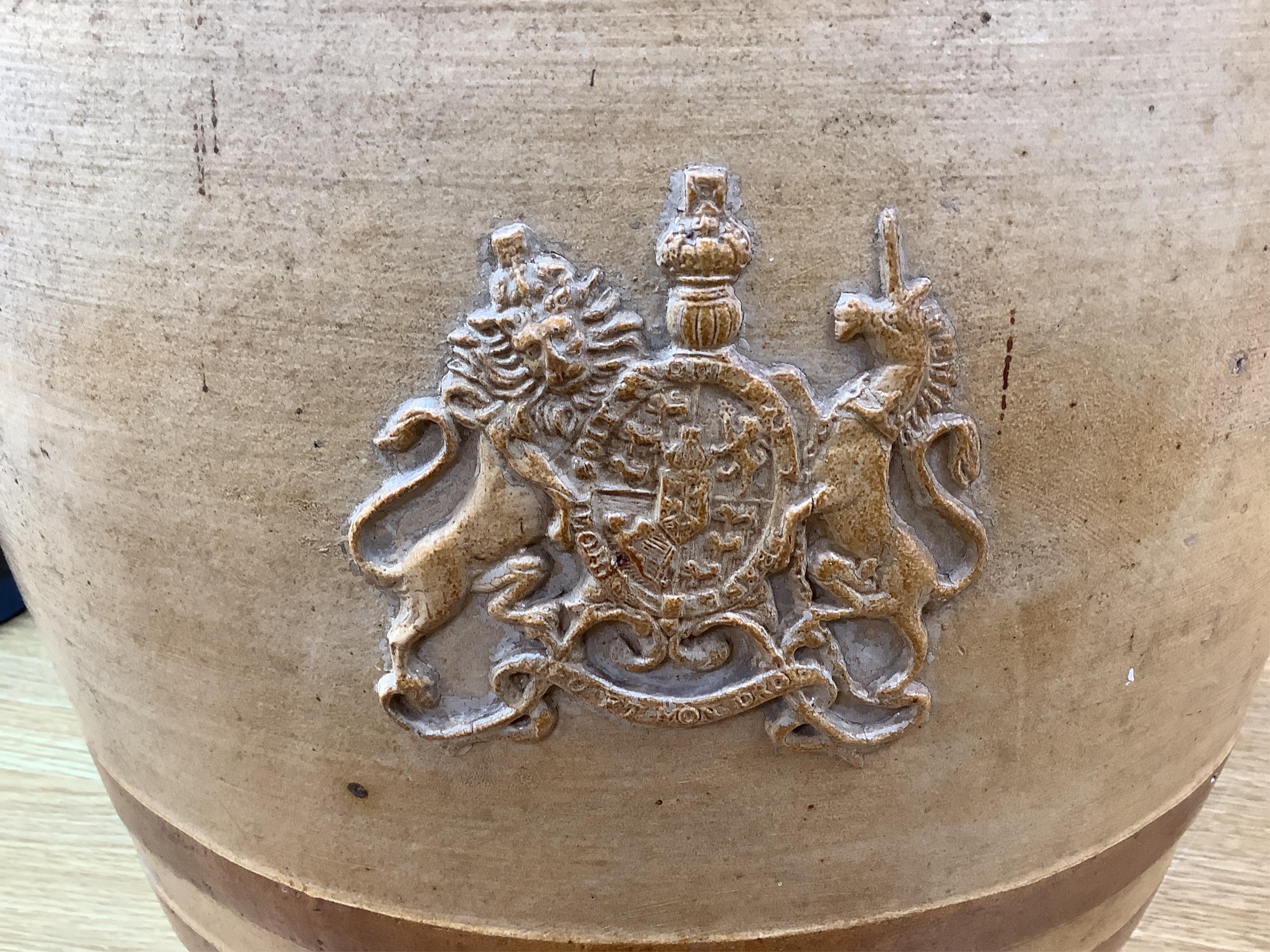 An early 19th century Doulton & Watts stoneware liquor barrel, 45cm high